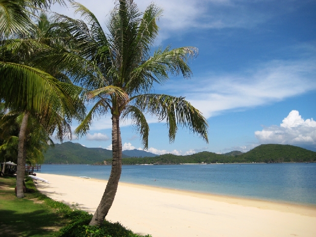 Южные острова залива Нячанг (Southern islands)